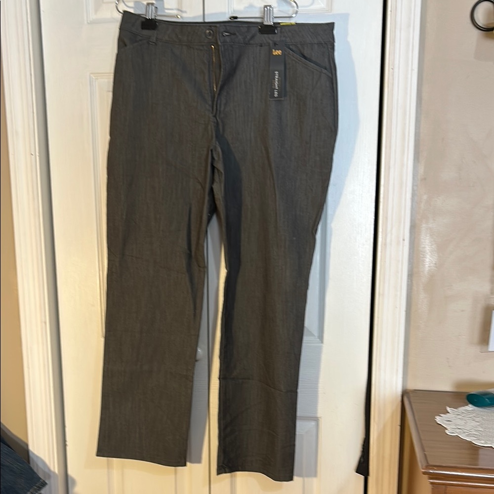 NWT Lee pants
